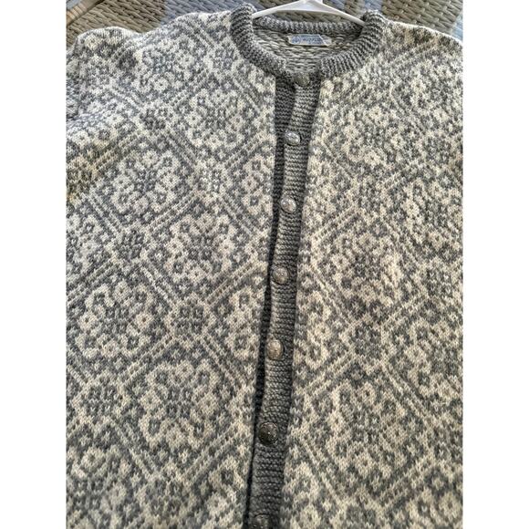 Husfliden Alesund Unisex Nordic Norwegian Wool Cardigan L/XL | Selbu Pattern - Picture 5 of 10